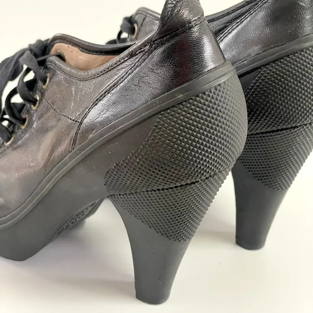 Vintage 90s Y2K DKNY Sneaker Heels‎ Sz 8.5 Utility Chic Urban Minimalist Cyber